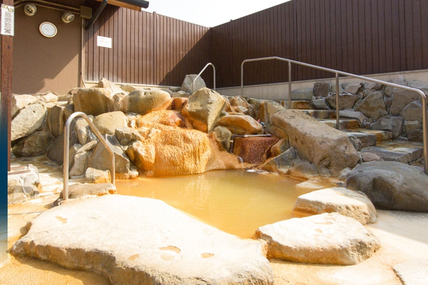 【最大100円OFF / 源泉かけ流し！】川の駅船小屋恋ぼたる 温泉館 お得な入館プラン