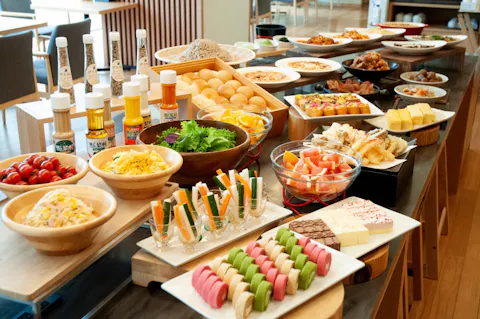 【平日限定】ランチビュッフェ+入館料