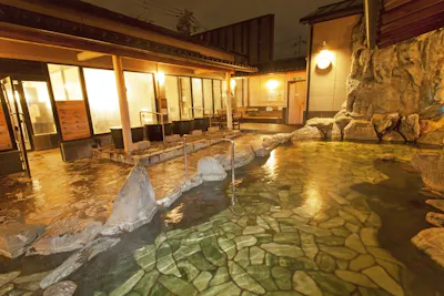 72fd1ce3-6044-48ff-a0c7-  