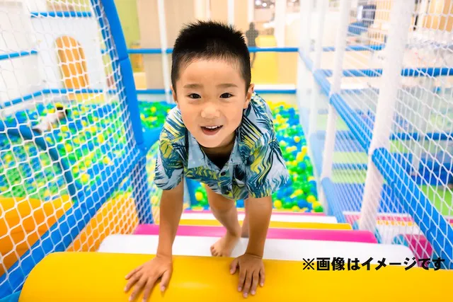 平日こども1日遊び放題 子供の室内遊び場キッズユーエスランド 西友上福岡店 アソビュー
