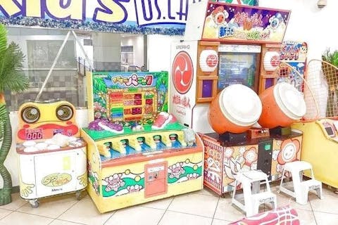 平日スクスク未就学児1日プラン200円OFF! キッズユーエスランド 埼玉川越店