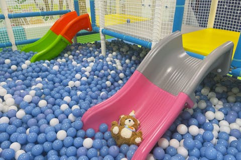 【休日・100円OFF】こども3時間遊び放題 キッズランドUS mini 東京浅草店