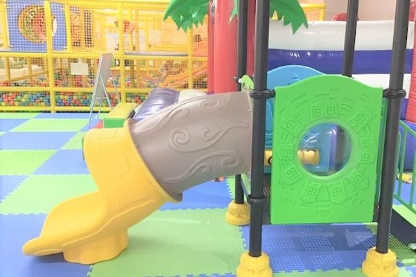 休日こども３時間遊び放題100円off キッズユーエスランド 東京吉祥寺店 アソビュー