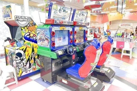 平日スクスク未就学児1日プラン200円OFF! キッズユーエスランド 大阪泉佐野店