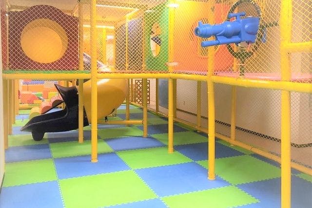 【休日・200円OFF】こども3時間遊び放題 キッズランドUS 神戸甲南山手店