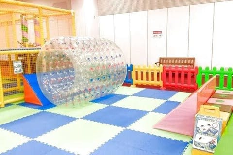 平日スクスク未就学児1日プラン200円OFF!キッズユーエスランド 熊本八代店