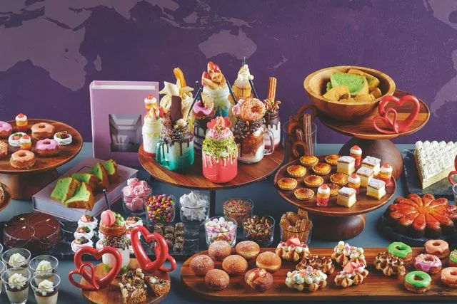 Craft Your FREAK SHAKES」 ワールドヒット・サマースイーツビュッフェ
