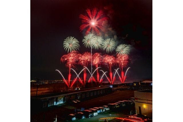 富士山花火 VS スピードウェイ 2026 カメラ席（P12） - 富士山花火 VS