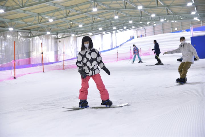 狭山スキー場 割引チケット クーポンならアソビュー