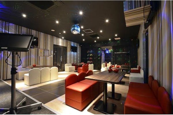 超特割！【最大66％割引】カラオケの鉄人 アルコール2時間飲み放題付