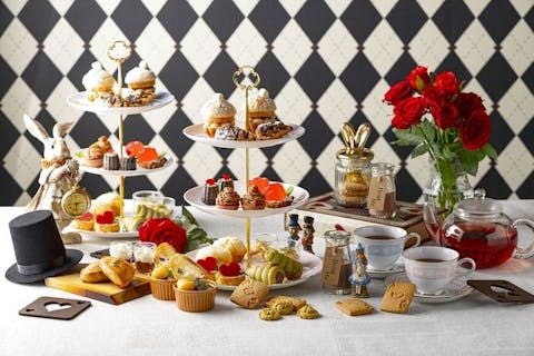 9/5～パンが主役のアフタヌーンティー プティ・ブーランジェリー「アリスとハートの女王様のお茶会」