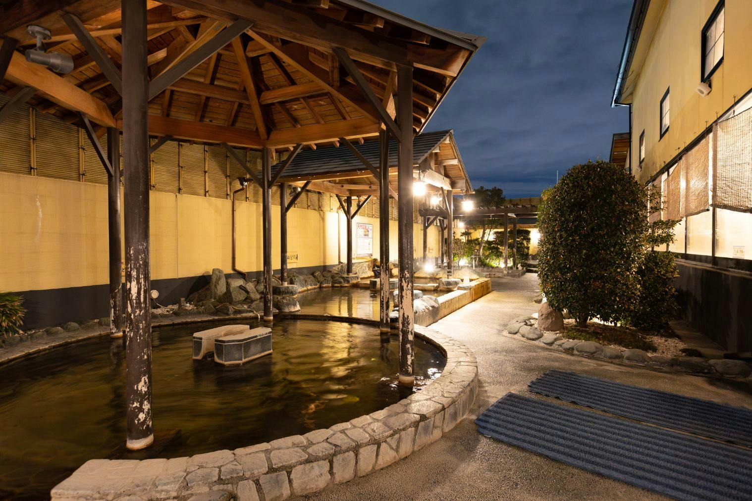 【土日祝限定・最大100円割引】おふろの王様海老名店 手ぶらセット（入館料＋タオルセット）