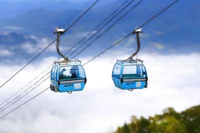 安比山頂の天空エリア／APPI1304 雲の上の絶景ポイントへ 安比ゴンドラ