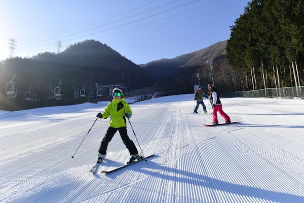 超特割！【最大50%割引】首都圏から80分「カムイみさかスキー場