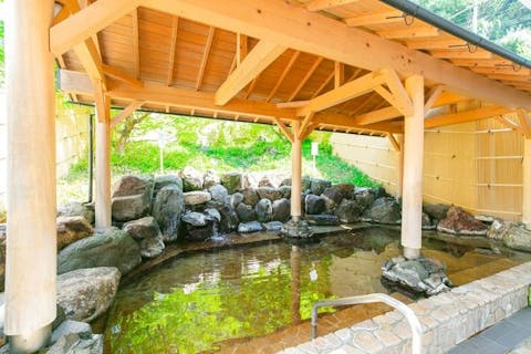 【平日限定】天然温泉・屋内プール+ひよしプレイアリーナ +タオルセット付き1DAY PASS