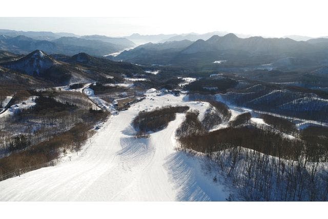 会津高原たかつえスキー場 リフト1日券2枚 - スキー場