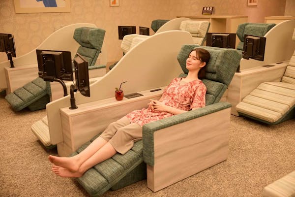 深夜プラン】入館+深夜割増料金込み 東京ドーム天然温泉 スパ ラクーア