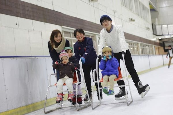 スケート体験無料チケット 3枚での料金 - 遊園地