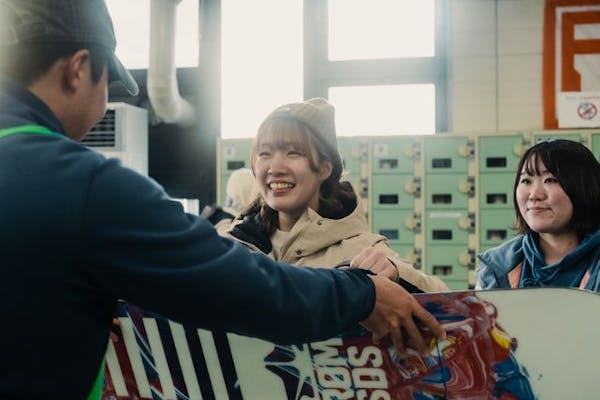 めいほうリフト券2枚 平日限定・500円割引】めいほうスキー場 リフト大人1日券+食事券