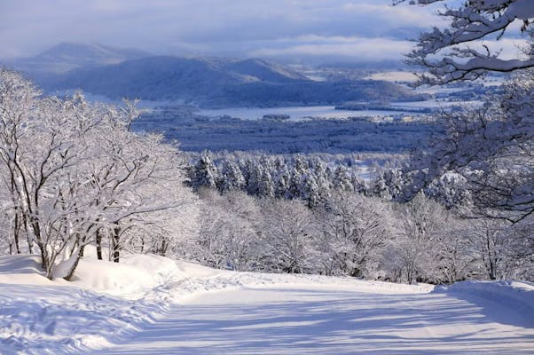 超特割！【1,000円割引】赤倉温泉スキー場 リフト1日券 12/13～3/29