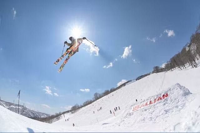 最大1,000円割引】かぐらスキー場 リフト大人1日券 ※5/17まで