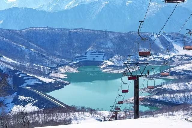 最大1,000円割引】かぐらスキー場 リフト大人1日券 ※5/17まで