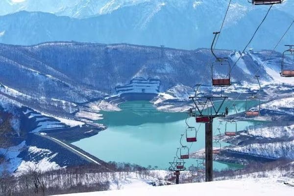 最大1,000円割引】かぐらスキー場 リフト大人1日券 ※5/17まで