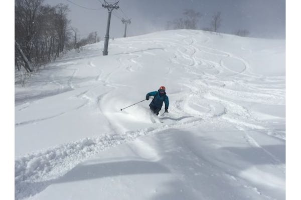 雫石町3スキー場共通リフト券 5枚綴り 雫石スキー場 岩手高原スノー