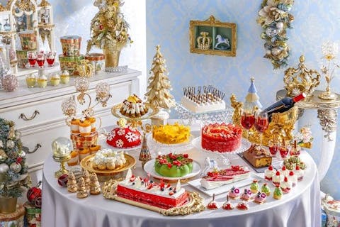 11/14～12/26【ヒルトン東京】冬スイーツビュッフェ「King＆Queenのクリスマス」