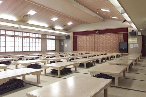 【100円割引】ごぜんやま温泉保養センター四季彩館　ランチプラン（入館料＋食事代）