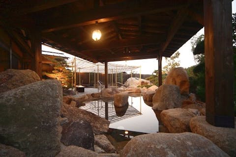 超特割！【最大20%割引】バリ島のような緑の楽園リゾート！　松阪温泉熊野の郷　入浴券