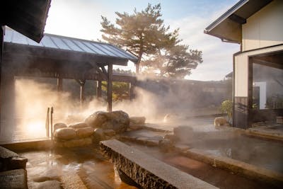 平日】永源寺温泉 八風の湯 入浴券（タオルセット＋館内着） ｜アソビュー！