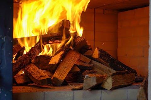 【300円割引】スッカマ源氏の湯 入浴券（入浴＋韓国伝統の古式サウナ「スッカマ」＋タオルセット）