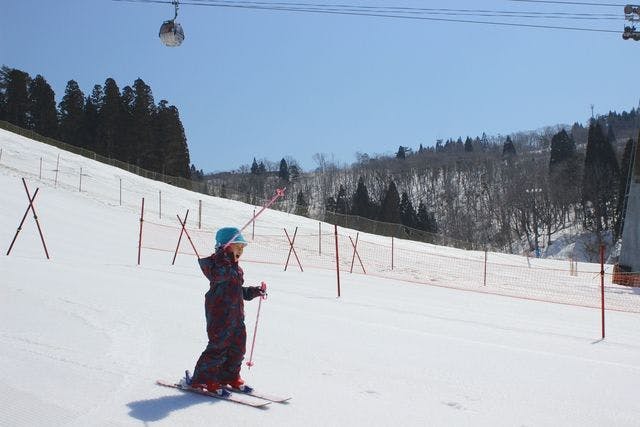 平日のみ利用可・1,900円割引】ウイングヒルズ白鳥リゾート 大人リフト