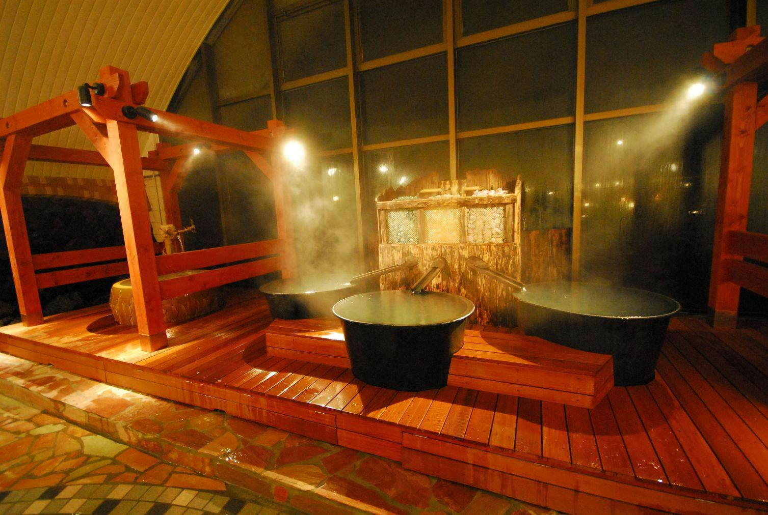 超特割！【最大10％割引】雄大な阿蘇の自然に癒される「阿蘇健康火山温泉」日帰り入浴