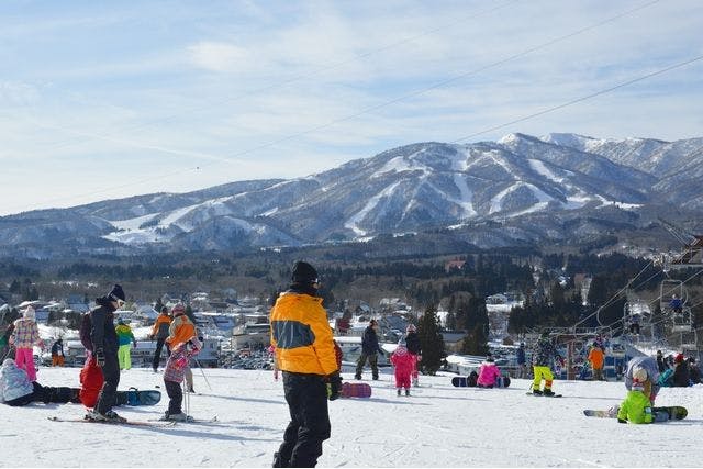1,400円割引】ファミリーリフト券（ICカード保証金500円込