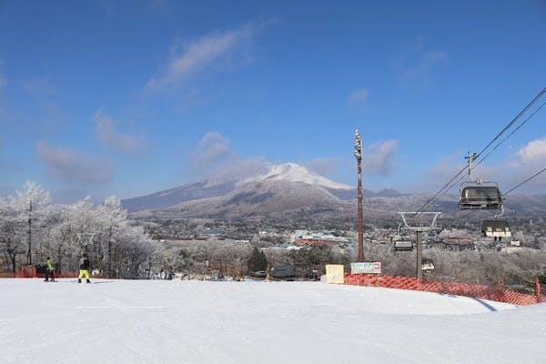 プリンスリゾート 8枚 スキーリフト券 土日祝可 苗場、軽井沢、志賀 ...