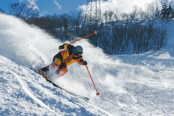 平日限定・1,400円割引＆3%ポイント還元中！】高鷲スノーパーク