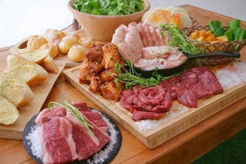 ウッドデザインパーク野並　国産黒毛和牛BBQプラン （グランピング席）