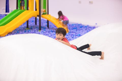 事前登録必須【平日・最安値販売】小学生1日遊び放題 キッズランドUS 千葉フレスポ稲毛店