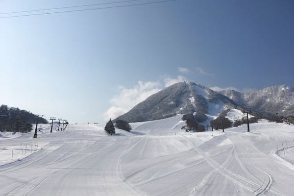 土日祝限定】スノーリゾート ロマンスの神様 リフト1日券（ICカード