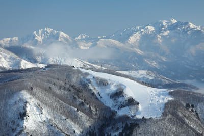 前売・最大900円割引】白馬岩岳スノーフィールド リフト2日券（IC