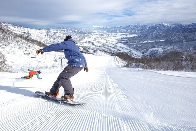 Ishiuchi Day Pass】all day1日券×7日分 石打丸山スキー場 早割リフト