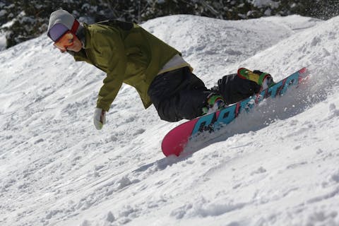 【土日祝・年末年始／秋田冬アソビ割】由利鉄に乗って矢島スキー場へ遊びに行こう！！