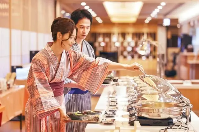 【入館料＋ビュッフェ】温泉＆ビュッフェ 90分間食べ放題！≪手ぶらでOK≫