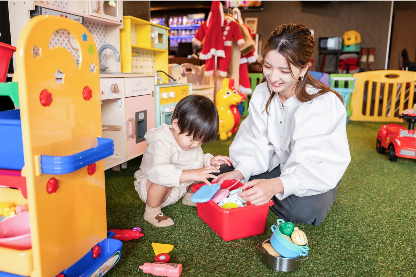 【3時間・最安値】家族で遊べる室内キッズパーク！ソフトドリンク飲み放題、ポップコーン・アイス食べ放題