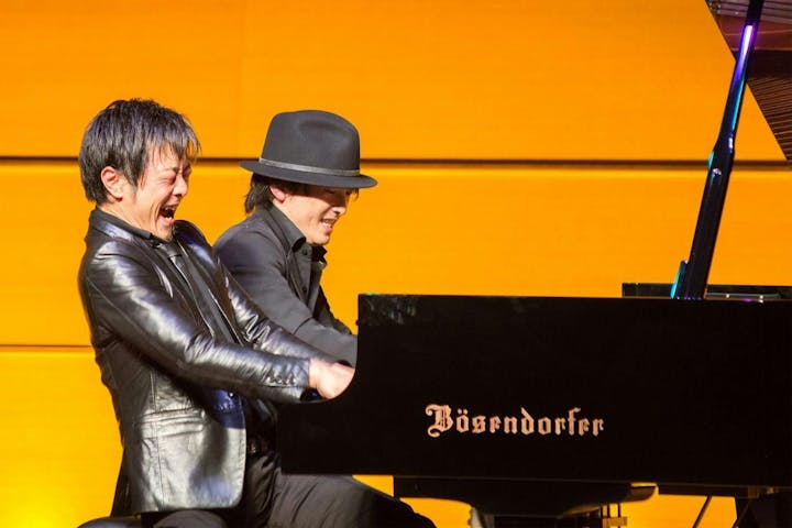 家族で音楽を楽しもう！レ・フレール バギ・ウギ・ライブ