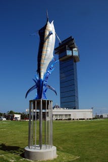 爽やかな青♡アクアマリンタワー 塚原緑地研究所 Webサイト