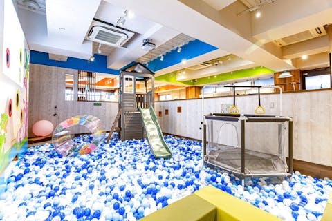 【90分券】おとなも遊べるキッズパーク「しゅみの森 東新宿店」