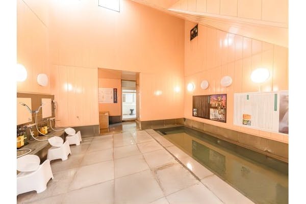 地元割】草津町にお住まいの方限定 入館料最大300円割引！天然温泉